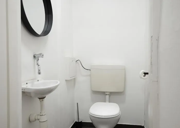 Modern Hotel-styled In The Second District Of Vienna. * Wenen